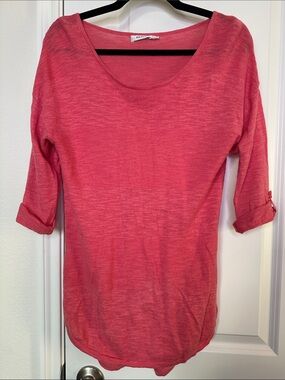 Ricki’s Salmon Pink Lightweight Knitted Roll Tab 3/4 Sleeve Top